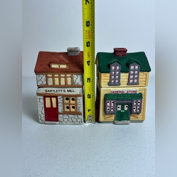 Colonial Simmer Scenter Porcelain Bisque Collectible Lot of 2 Store & Mill VTG - Picture 5 of 12